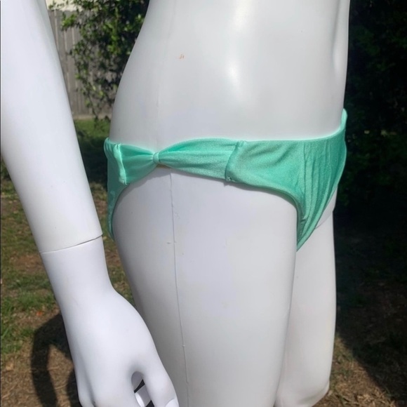 💋NWT Lovers + Friends Mint Green Wrapped Up Bikini Bottom - Picture 6 of 15